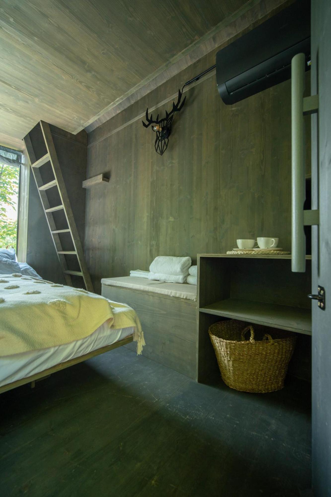 Hrad Kunzov Glamping & Spa & Restaurant Přerov Екстериор снимка